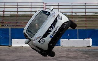 2011-Nissan Juke-2