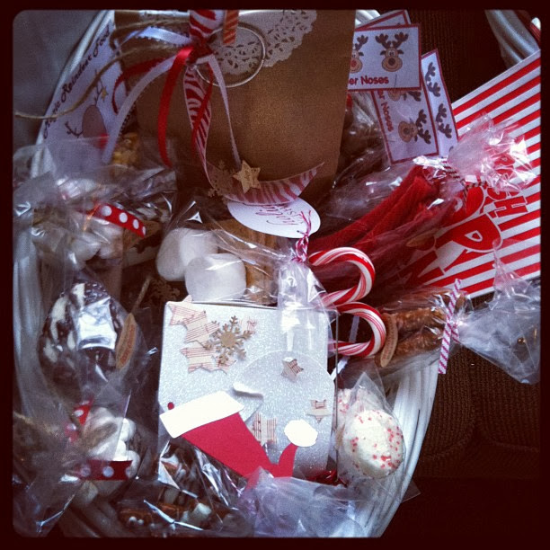 Basket Case!: Last minute Holiday gift!