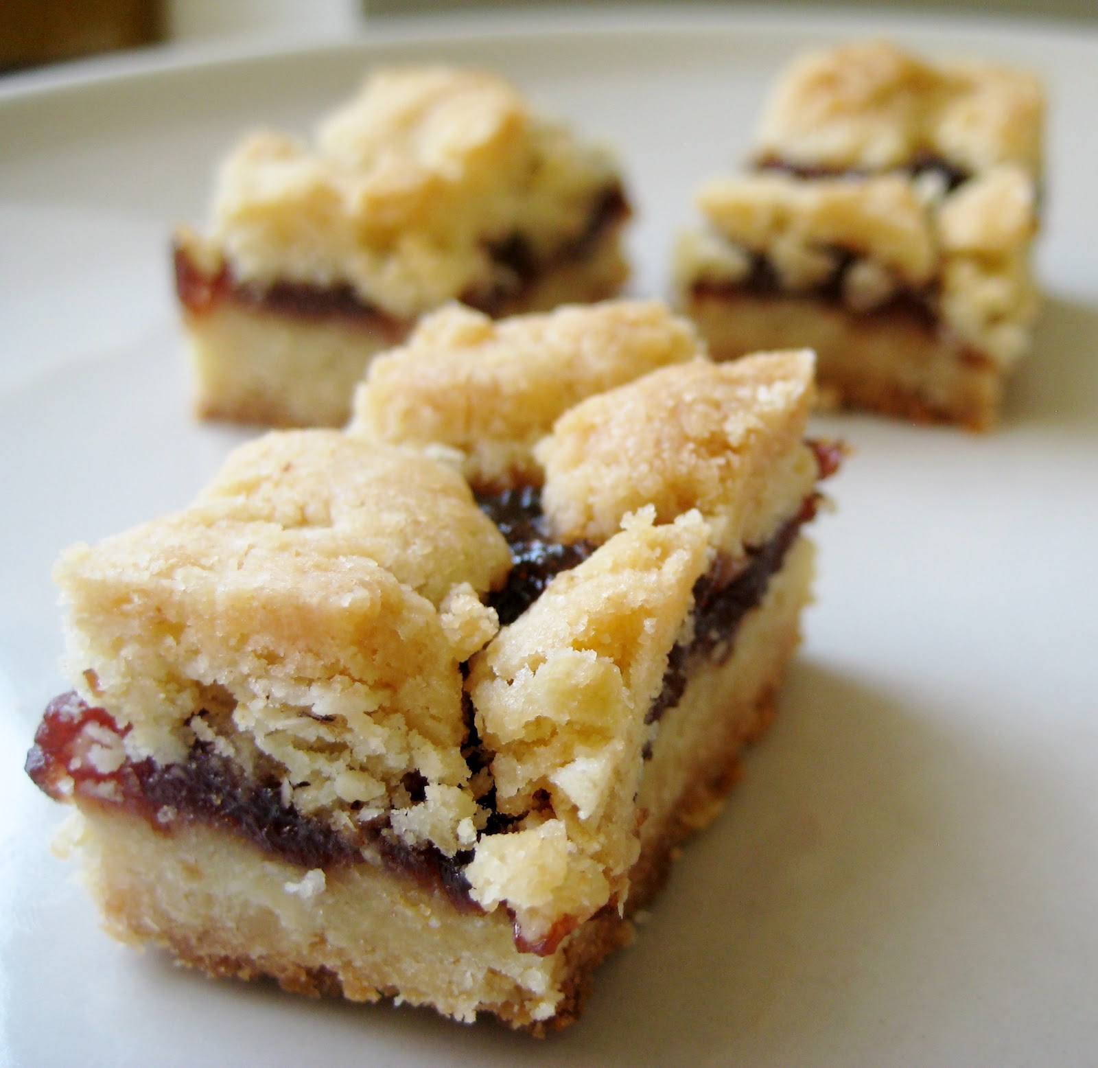 Sam Tan's Kitchen Fruit Jam Bars