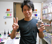 千葉県習志野Gさんアイフォン４Sのガラス割れ修理でご来店！