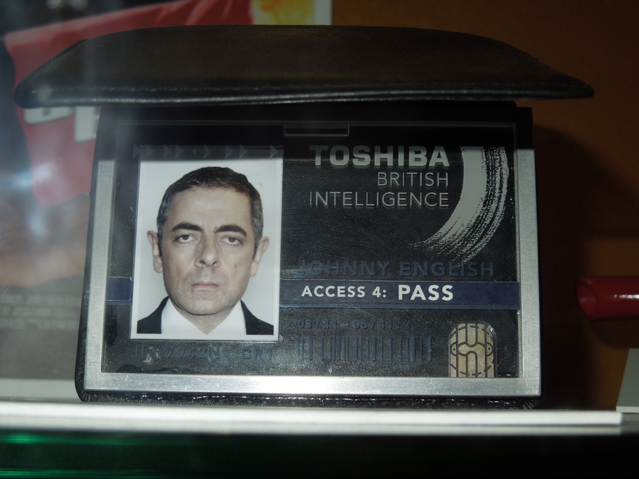 JohnnyEnglish+MI7+ID.jpg