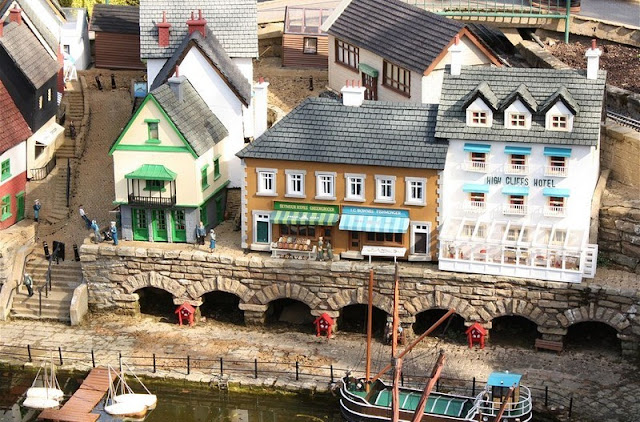 taman miniatur kota di inggris http://www.athba.net/