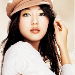 Niki Chow: Jun Ji Hyun