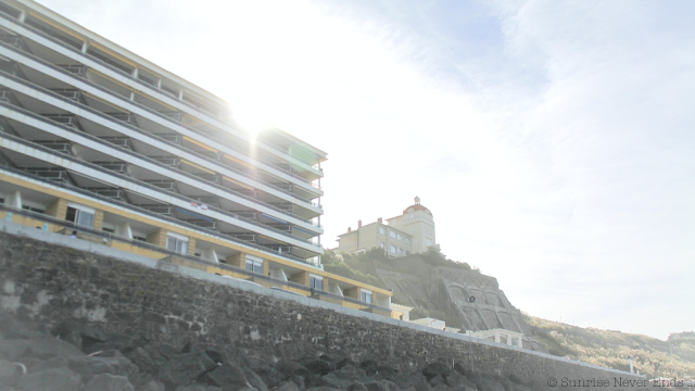 lady slider,biarritz,billabong,surfer girl,beach girl,surf,longboard,cote des basques,biarritz surf training,nora,elodie,guava and coconut,sunrise never ends