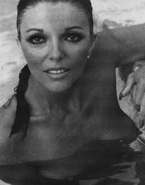 Joan+Collins+(13)