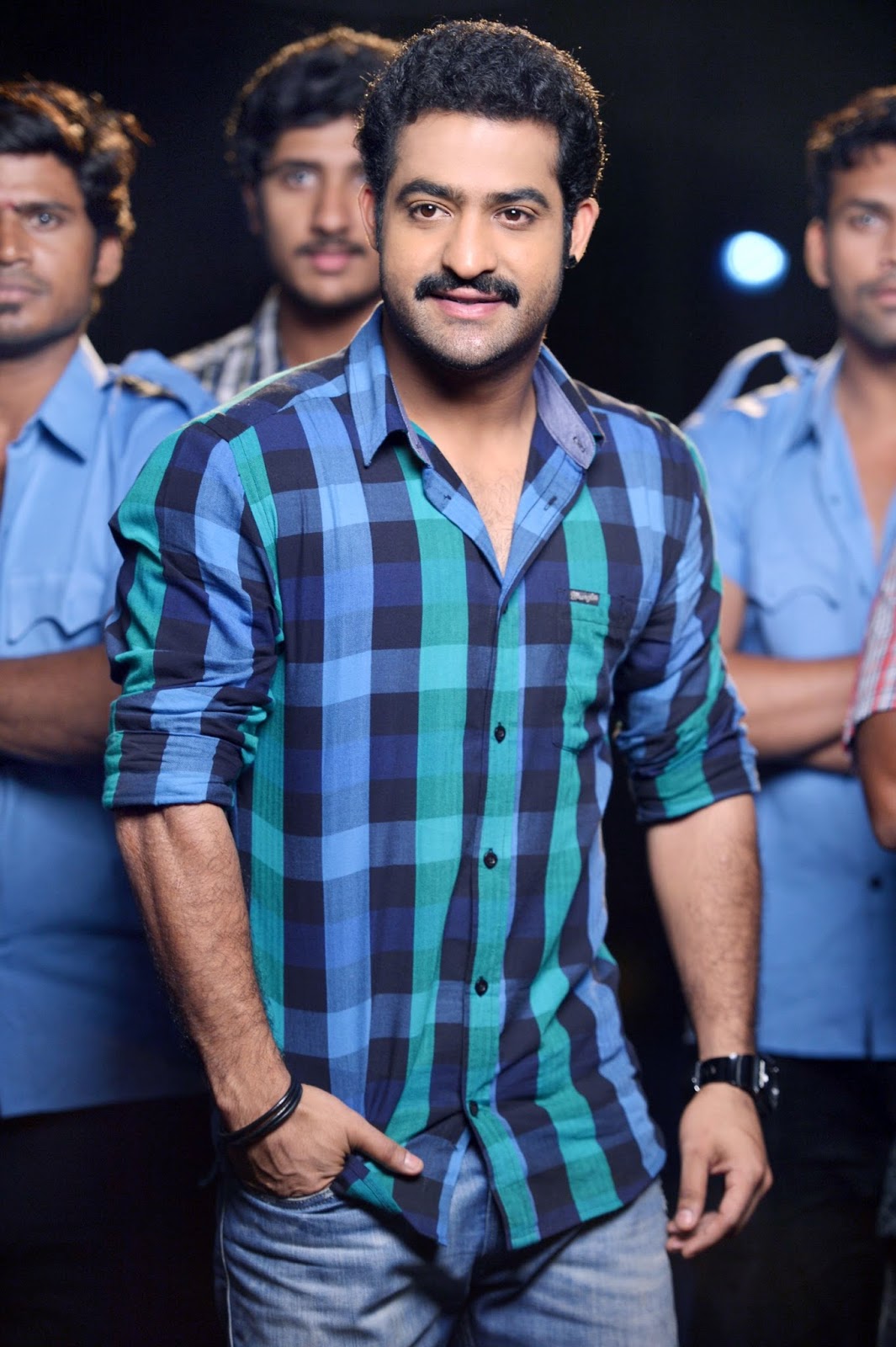 Jr Ntr Sytlish Stills In Ramayya Vasthavayya Movie Ramayyaa vastaavayyaa, ramayyaa vastaavayyaa ram, will you return? zust cinema