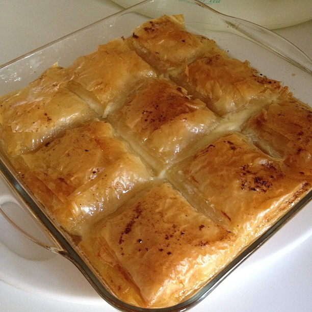 ordan burdan hayattan Laz Böreği ( Laz Tatlısı )