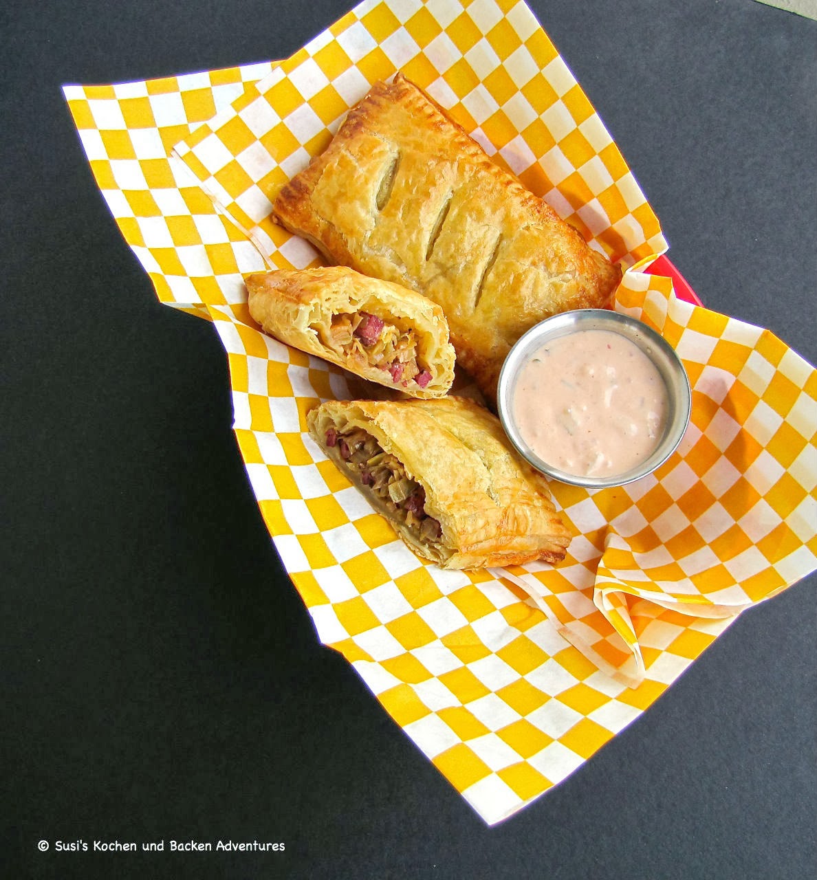 Susi's Kochen Und Backen Adventures "Irish" Hot Pockets