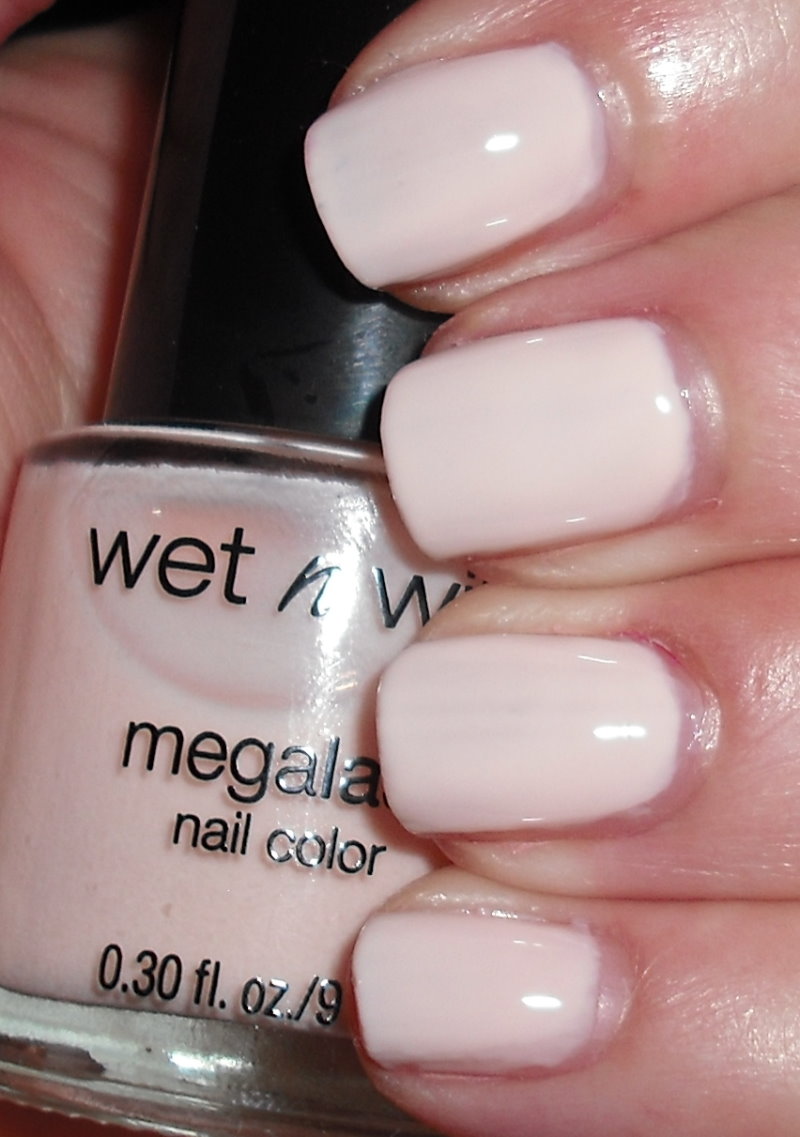 Imperfectly Painted: Pink Wednesday: Wet n' Wild Sugar Coat