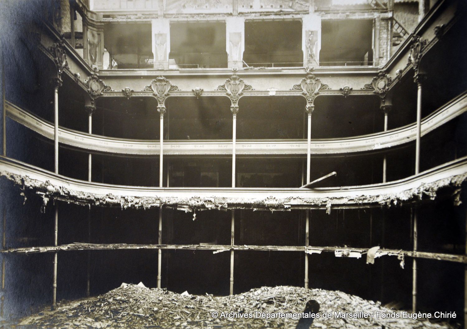 Voir la salle casino de paris