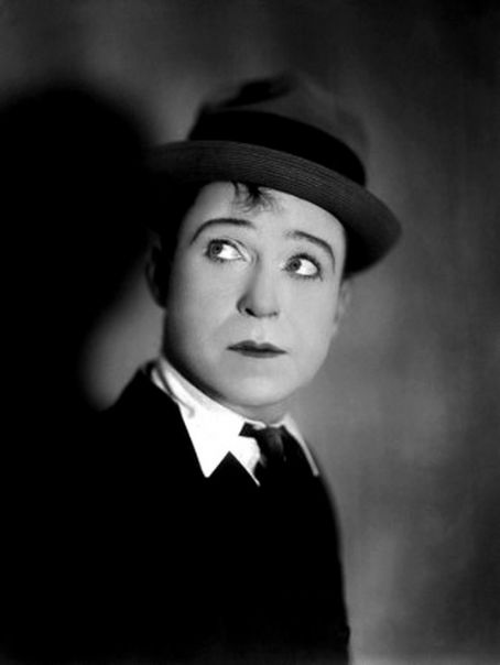 Iconic Cool Comedian And Silent Film Actor Harry Facebook, 52% OFF