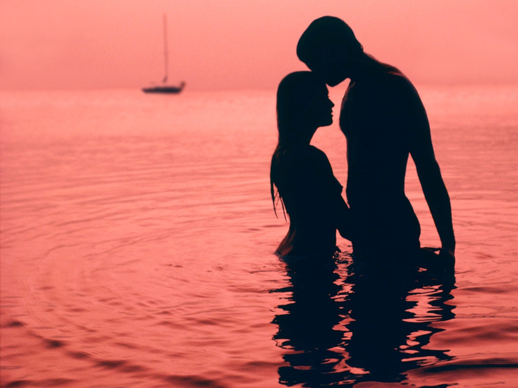 http://4.bp.blogspot.com/-XRXH6ybJd4w/T72-BFTf-LI/AAAAAAAAAfs/VUhRhXDMYqI/s1600/Love_and_Romance_Wallpapers46.jpg