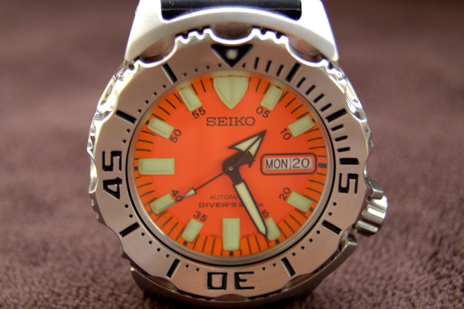 seiko monster scuba diver
