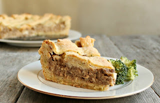 Deep Dish Cheeseburger Pie Deep Dish Cheeseburger Pie