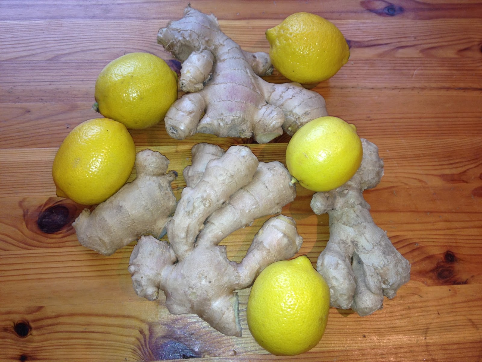 Secret behind ginger and lemon juice Mode Lily