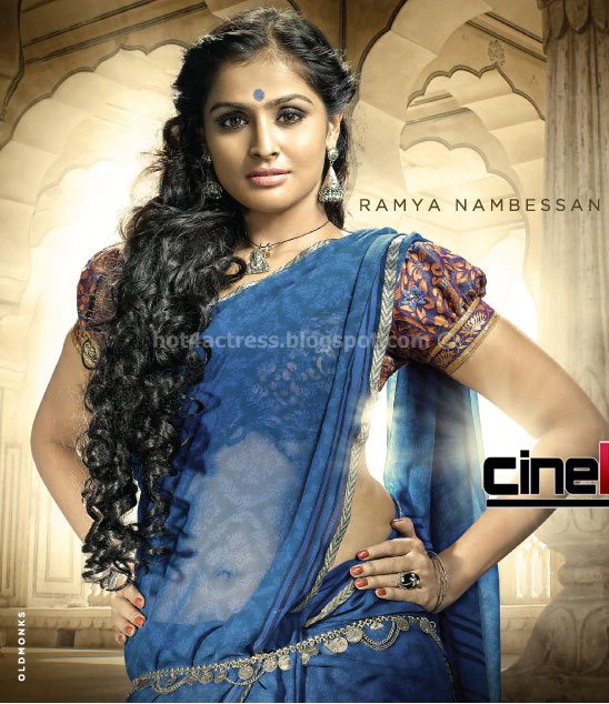 Picattraction: Remya nambeesan hot navel in bachelor party
