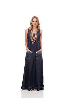 Vestido jeans longo com bolso Modelo de vestido jeans longo com bolso - dicas e fotos
