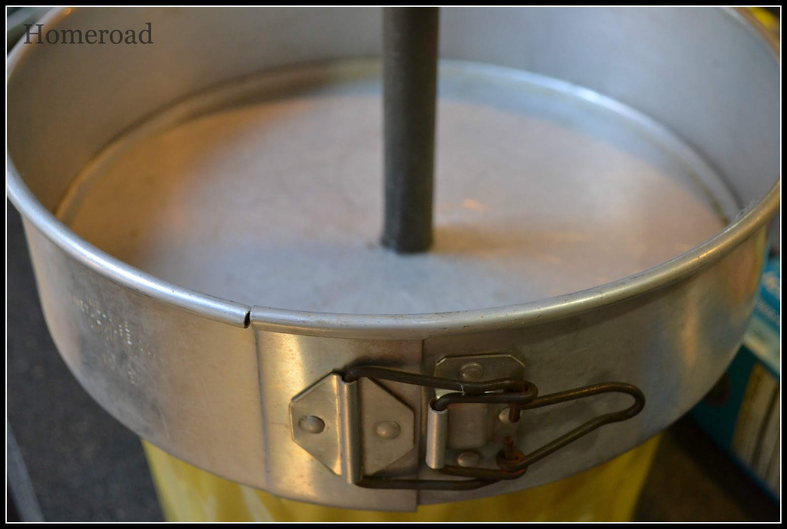 Pedestal Pan Meaning at Andrew Camarillo blog