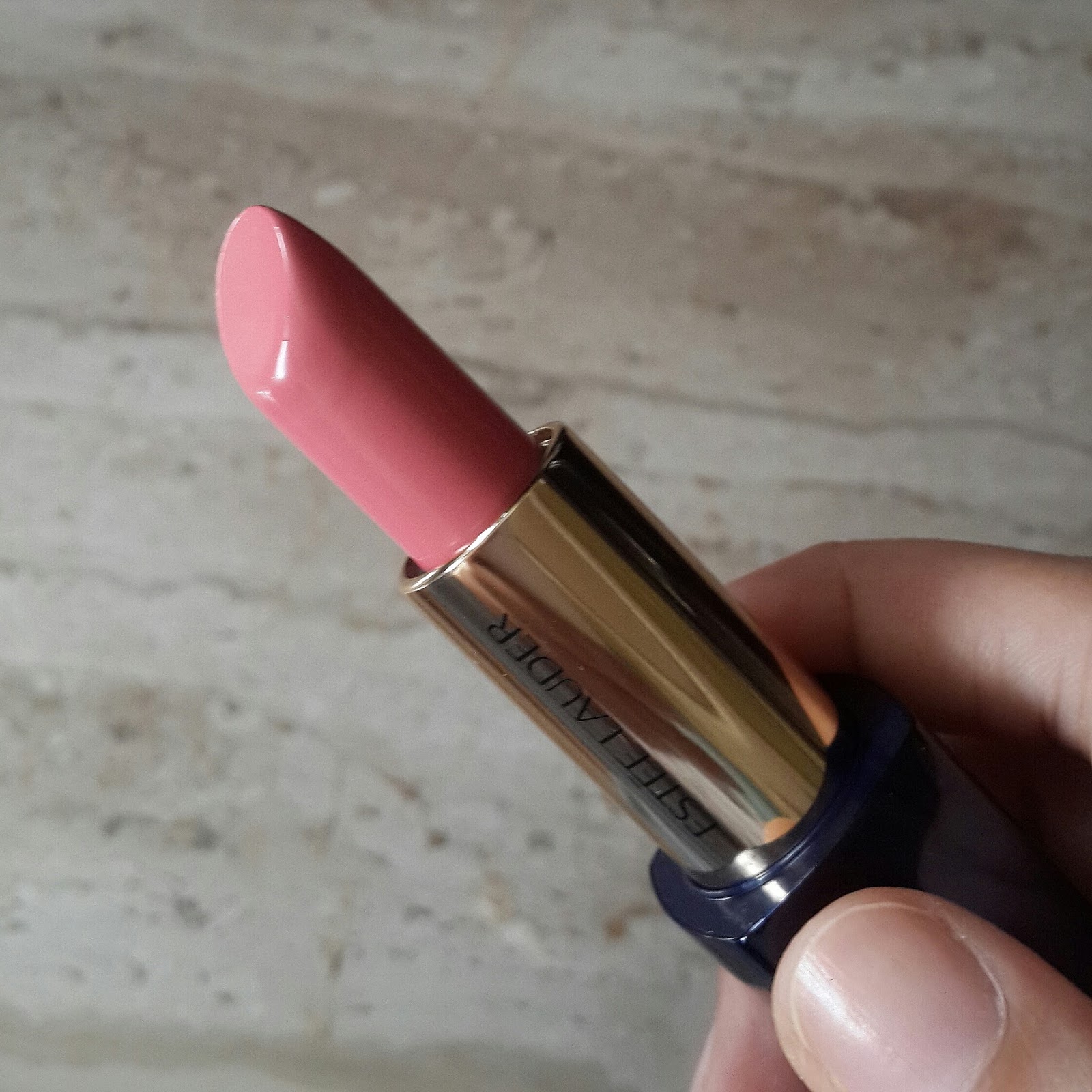 RIDZI MAKEUP ESTEE LAUDER PURE COLOR ENVY SCLUPTING LIPSTICK POTENT REVIEW