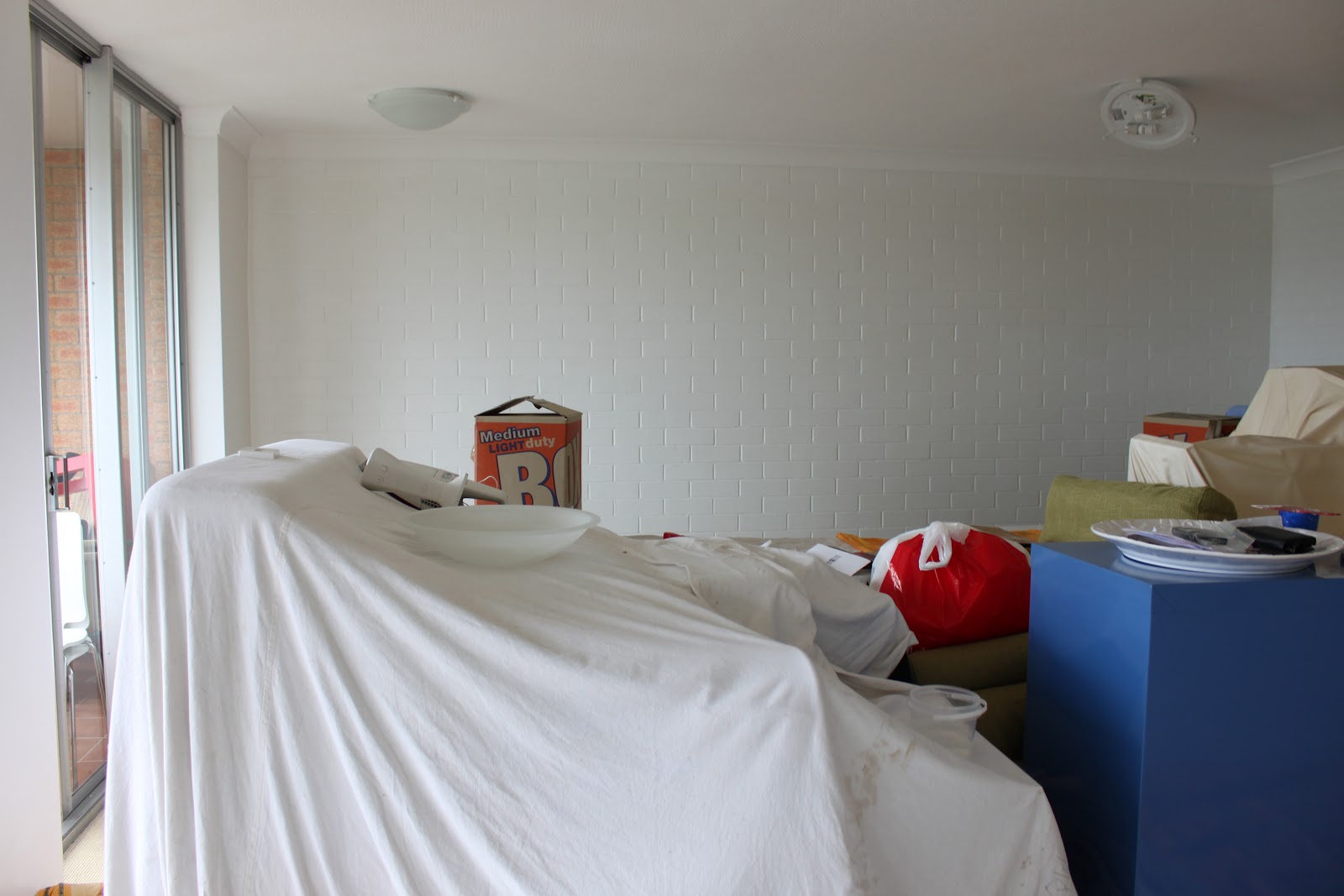 dulux whisper white