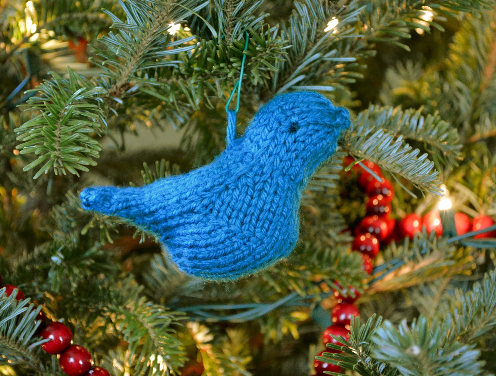 cozy birdhouse | knit bird ornament
