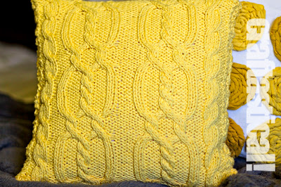 Cable knit pillow tutorial