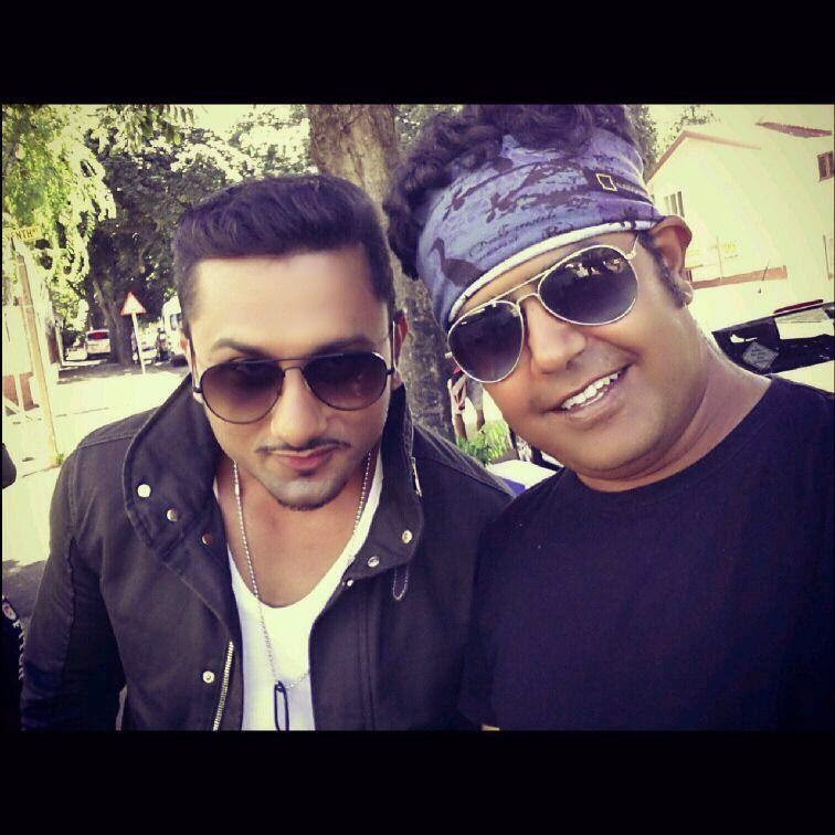 Yo Yo Honey Singh in new look, Yo Yo Honey Singh dressing sense,