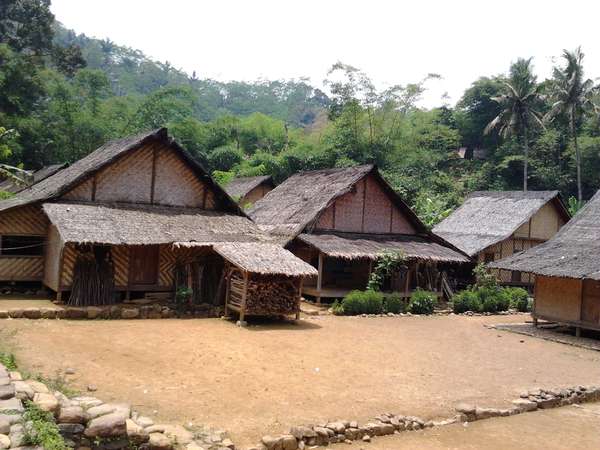 Download this Rumah Adat Suku Baduy Dalam picture