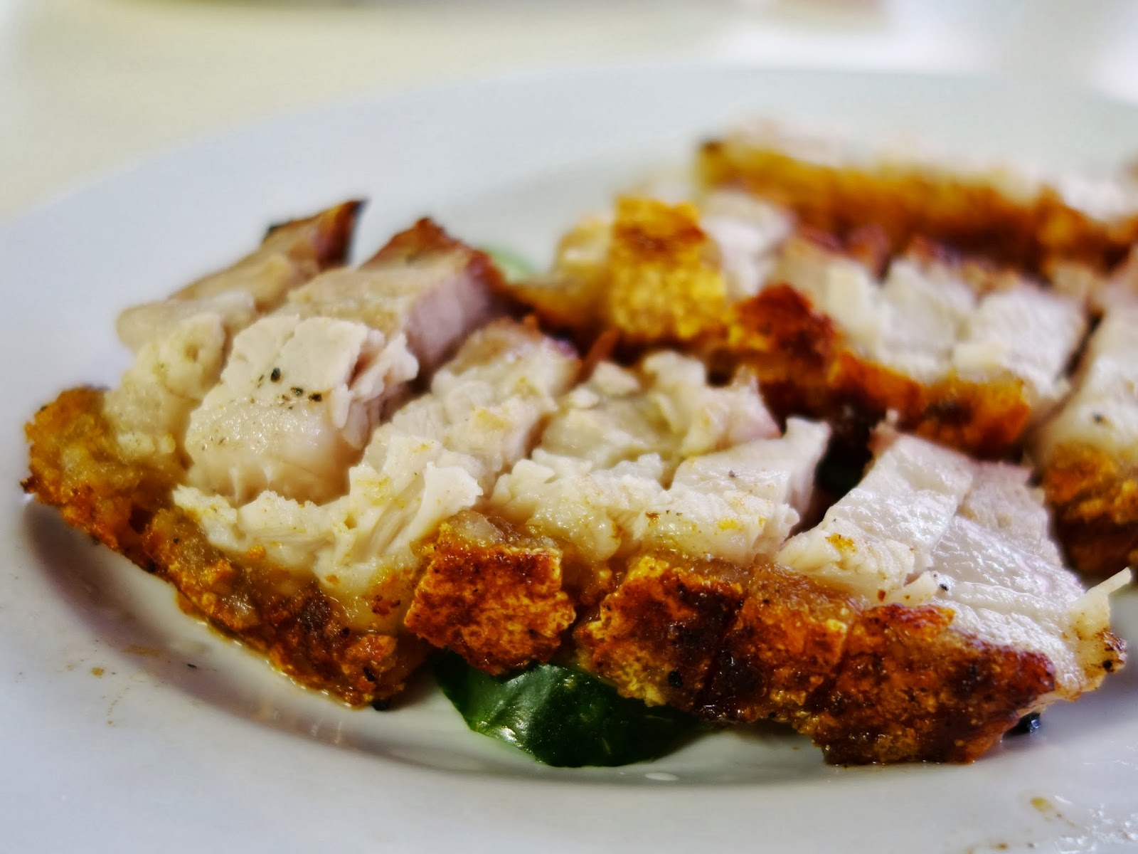 PinkyPiggu One Of The BEST ROASTED PORK BELLY I've Tried in Singapore