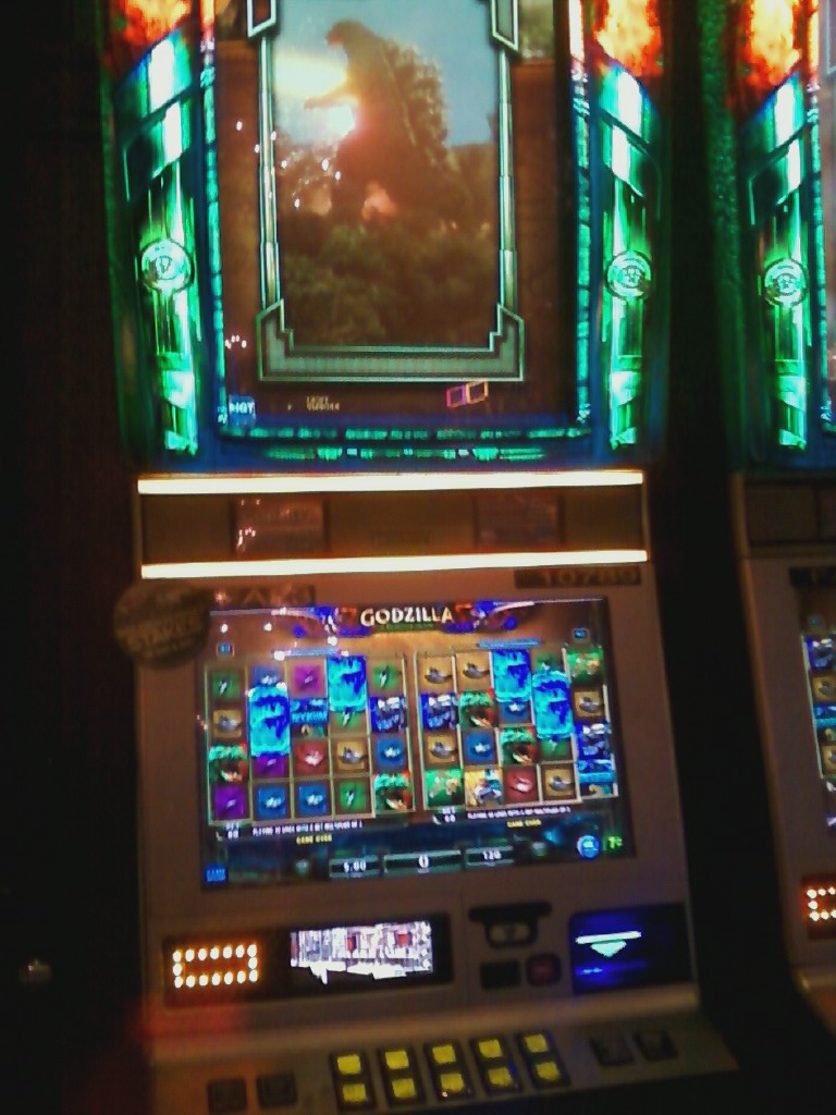 Munsters slot machine