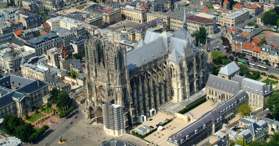 Histoire des Arts 5ème, Collège Jeu de Mail: Notre Dame de R