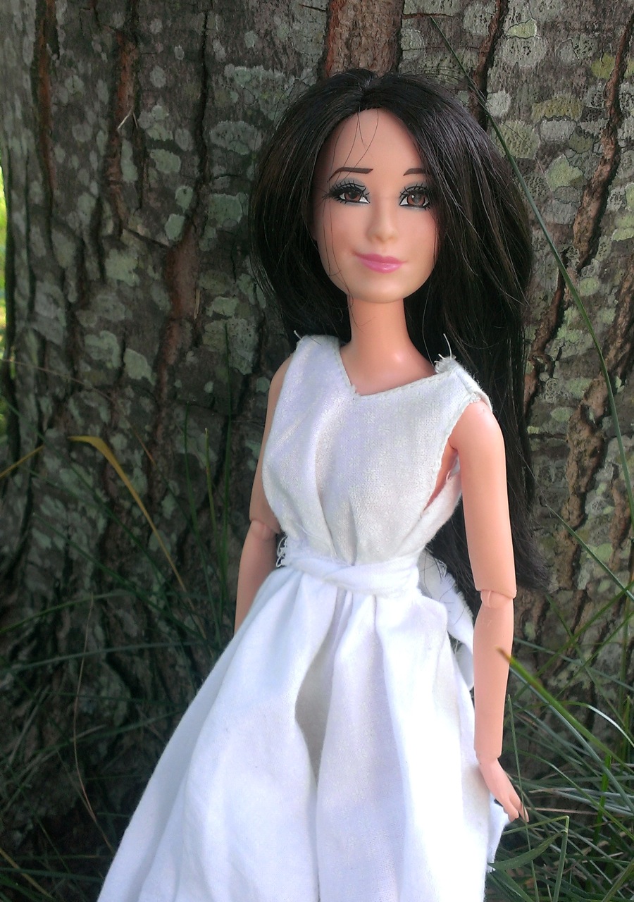 Barbie Life In The Dreamhouse Teresa Doll Floral Print Ruffle Cloth Dress 