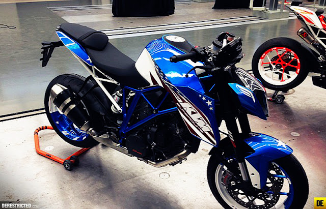 KTM 1290 Superduke R Patriot Phiên Bản Streetfighter Hoàn Hảo