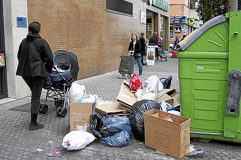 Limpieza Publica España Madrid No botar basura Recicla Cuida Tierra Peru ShurKonrad