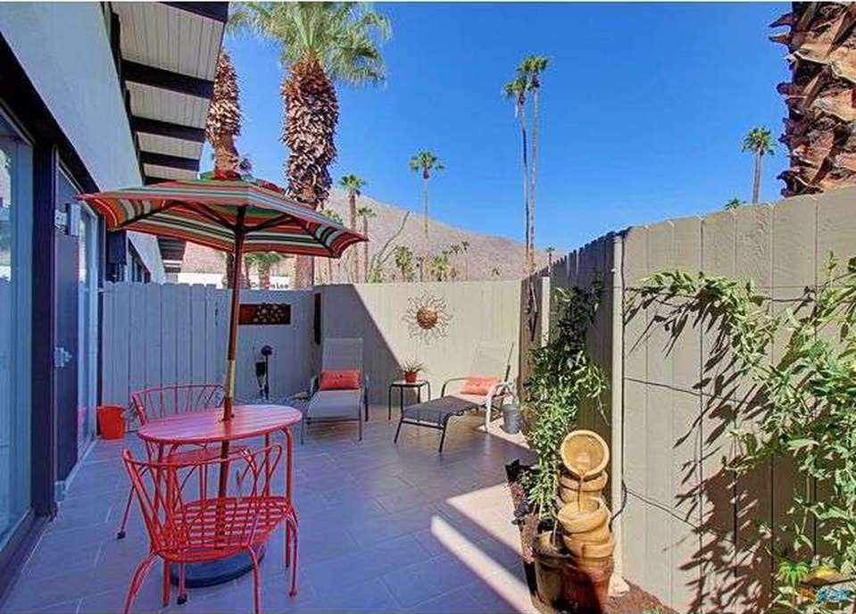 The Krisel Connection Renovated Ocotillo Lodge Condominium For Sale Palm Springs, CA
