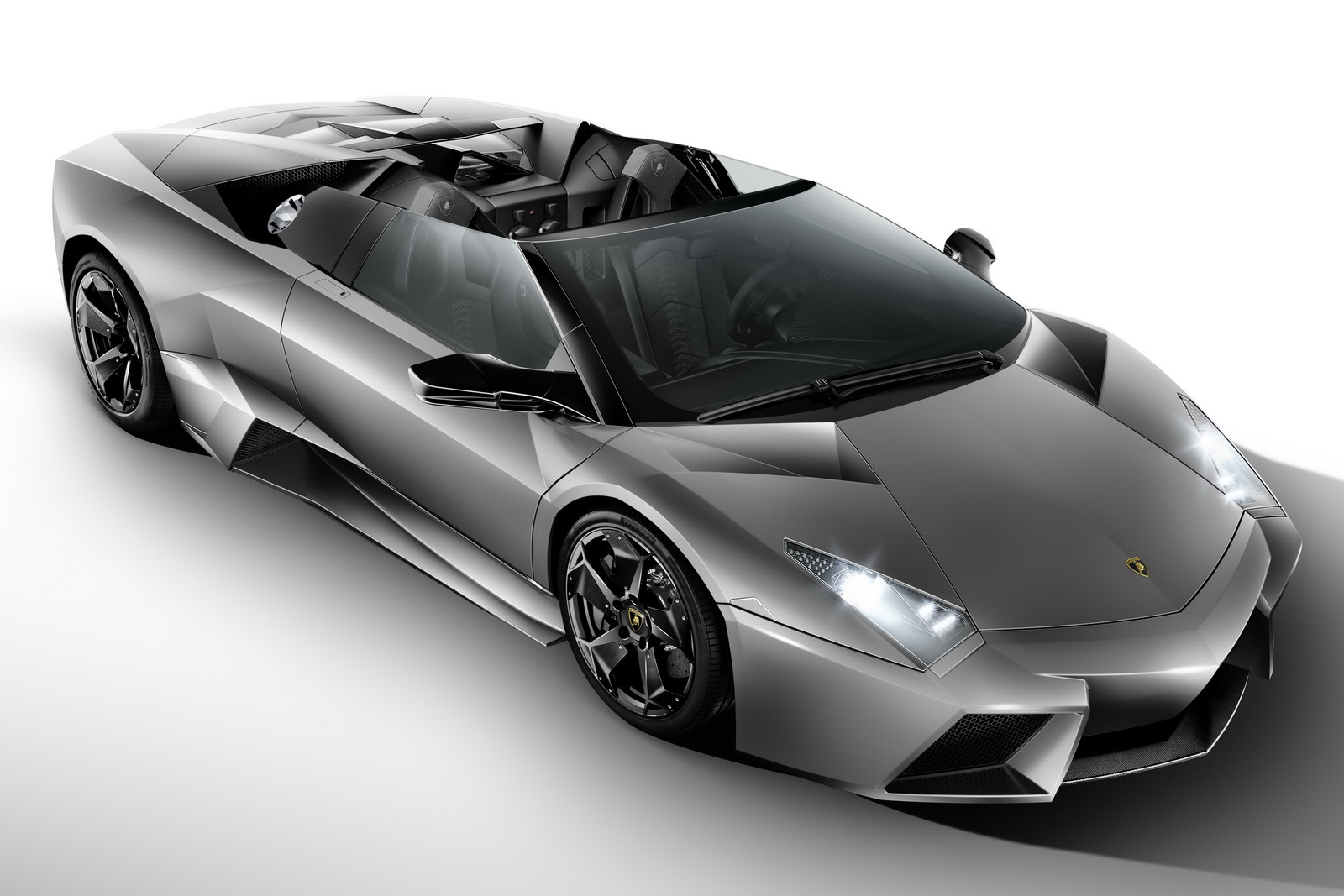 http://4.bp.blogspot.com/-XbIeQb95d3c/TyAU5kpA7MI/AAAAAAAABnY/Q-nOJZ0yy7s/s1600/lamborghini-reventon-wallpaper%2B5.jpg