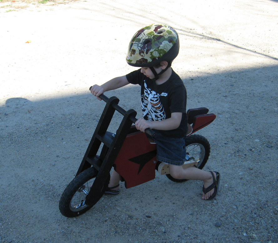 Blue Dinosaurs Blog DIY Balance Bike Finished