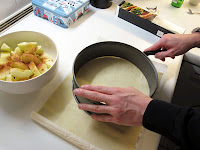Tarte Tartin Recipe - cut out pastry