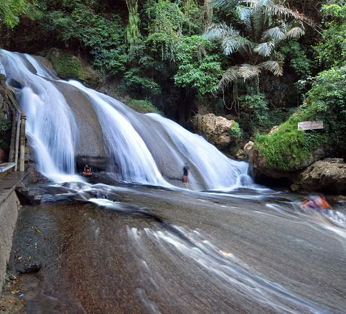 BANTIMURUNG FALLS In Indonesia | Very Famous - Raja Alam Indah