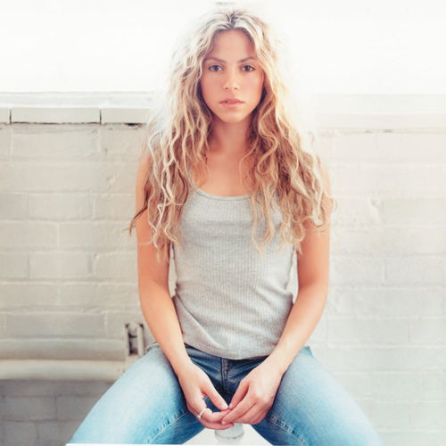 Shakira: shakira in jeans