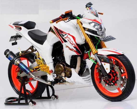 modifikasi motor Sport yang diterapkan melalui fotomodifmotor seperti title=