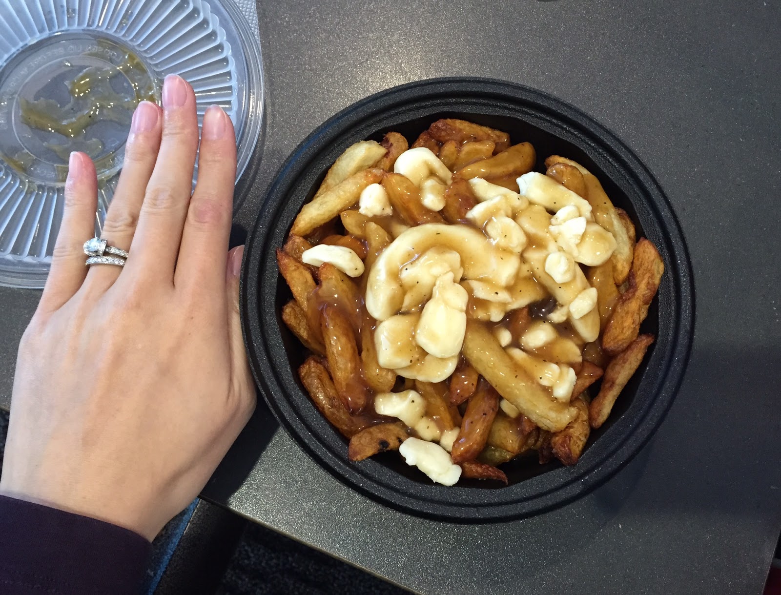 Poutine From Lester's Deli / レスターズ デリのプーティン I'm Made of Sugar
