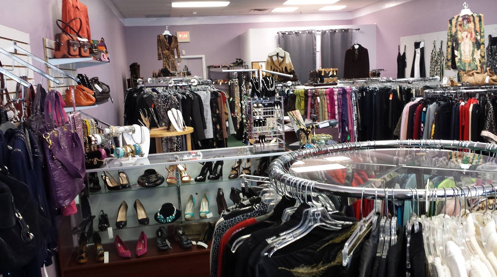 Events August Thrifting Atlanta Bus Tour Two Stylish Kays