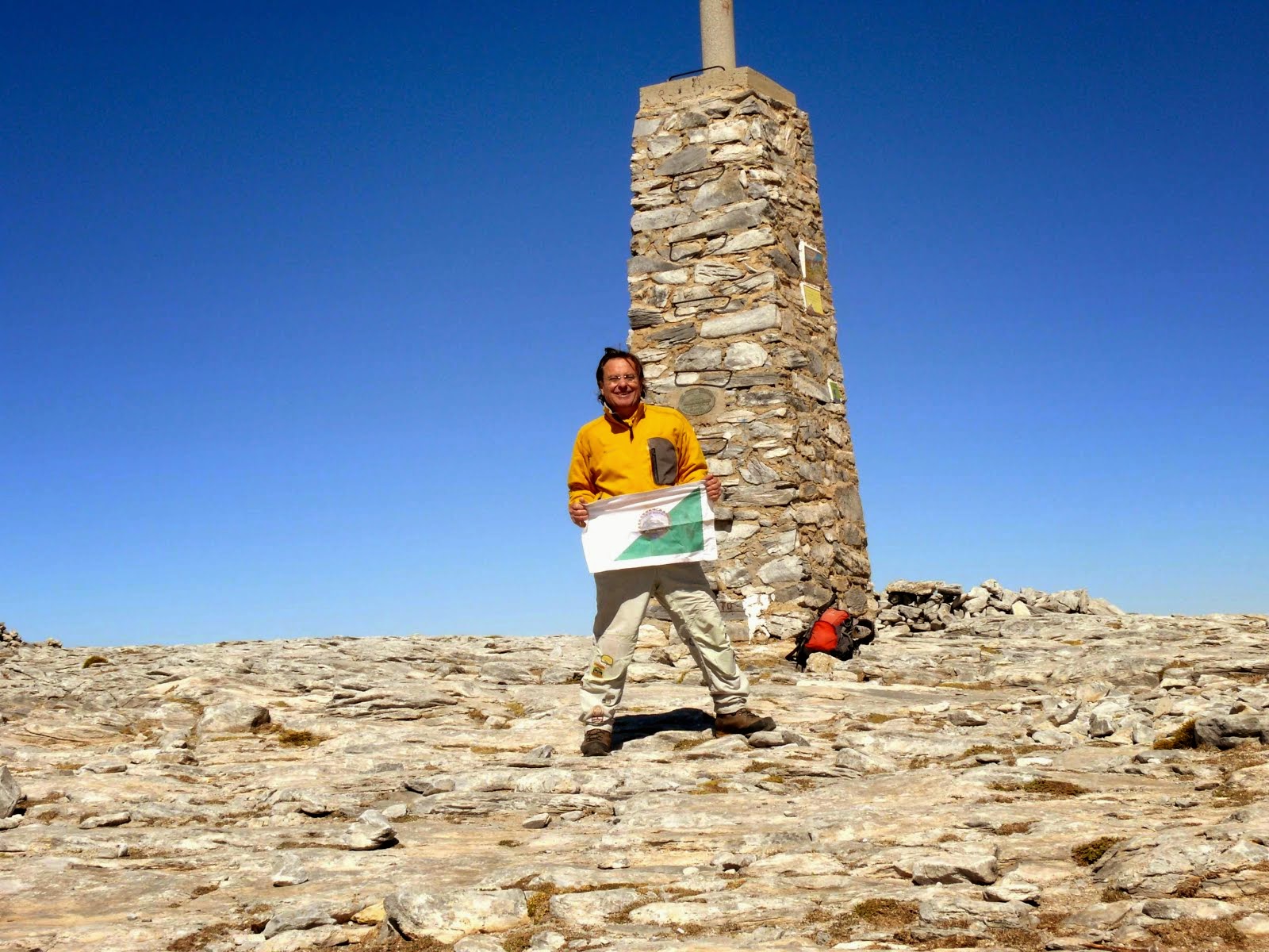 Ascenso pico La Maroma 2.065 msnm, Sierra Tejeda, Almijara y Alhama, marzo 2015