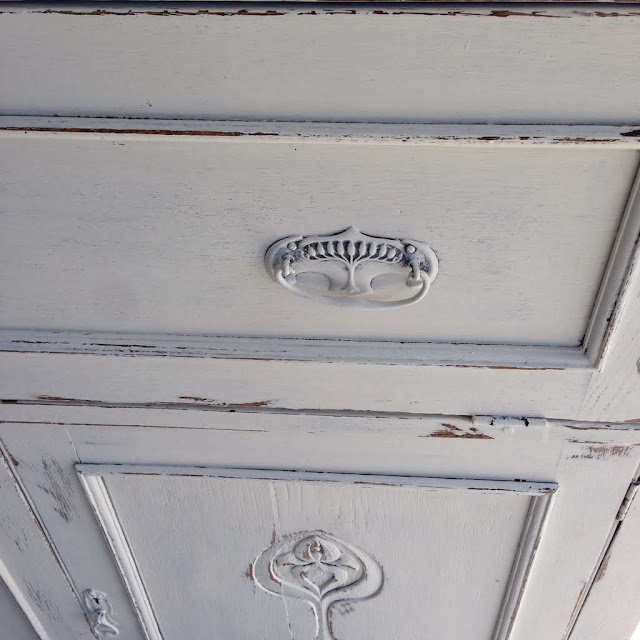 Lilyfield Life How to Paint Burnt Wood