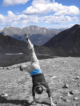 Handstand on Mountain