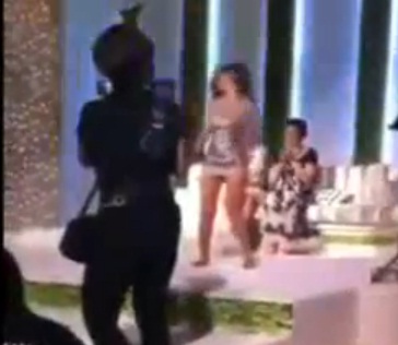 فيديو الفنانه مريام فارس بحفلة نسائية بالسعوديه , فيديو مريام فارس بالسعوديه بملابس فاضحة فيديو الفنانه مريام فارس بحفلة نسائية بالسعوديه , فيديو مريام فارس بالسعوديه بملابس فاضحة