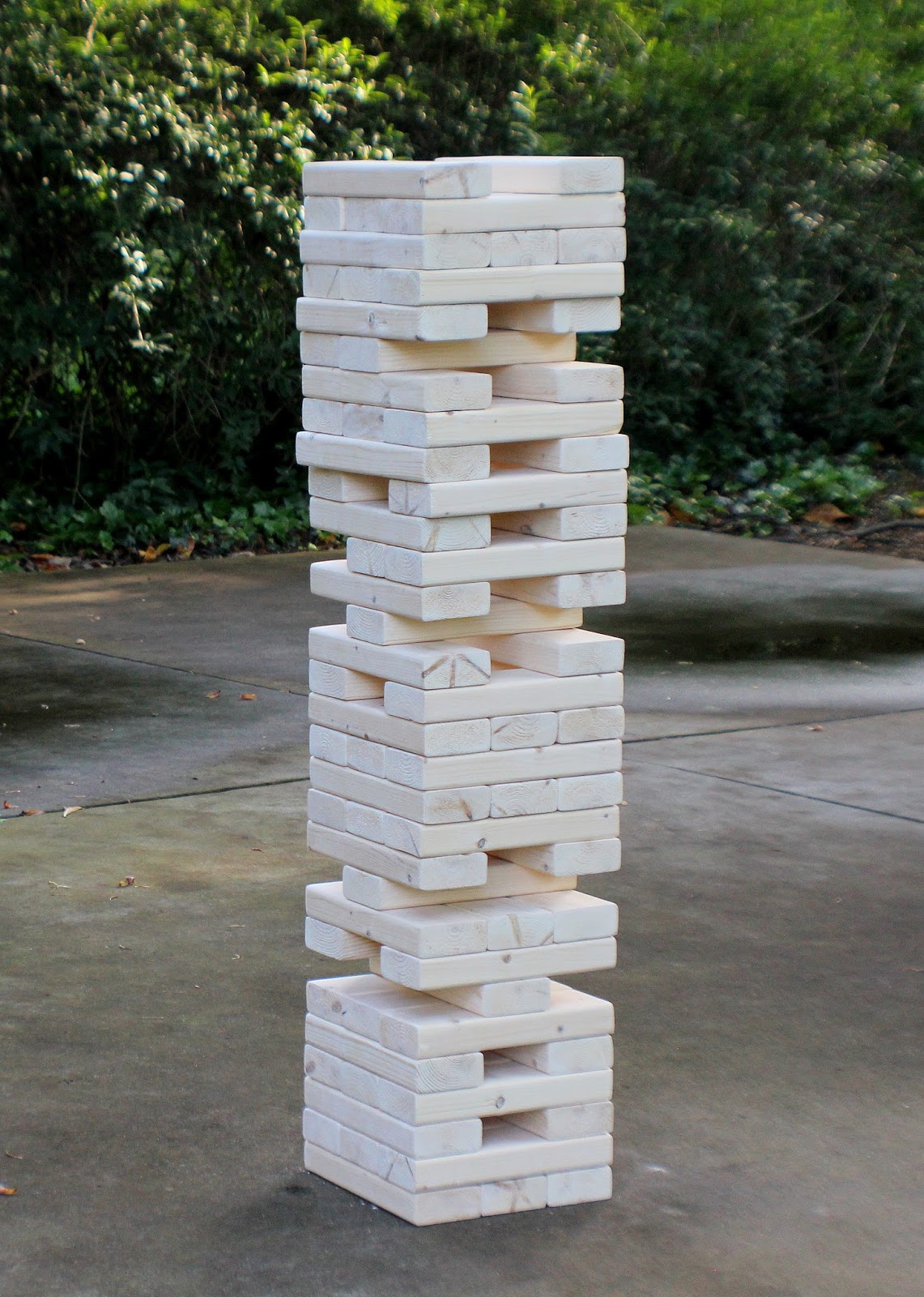Cottage and Vine Backyard Jenga DIY