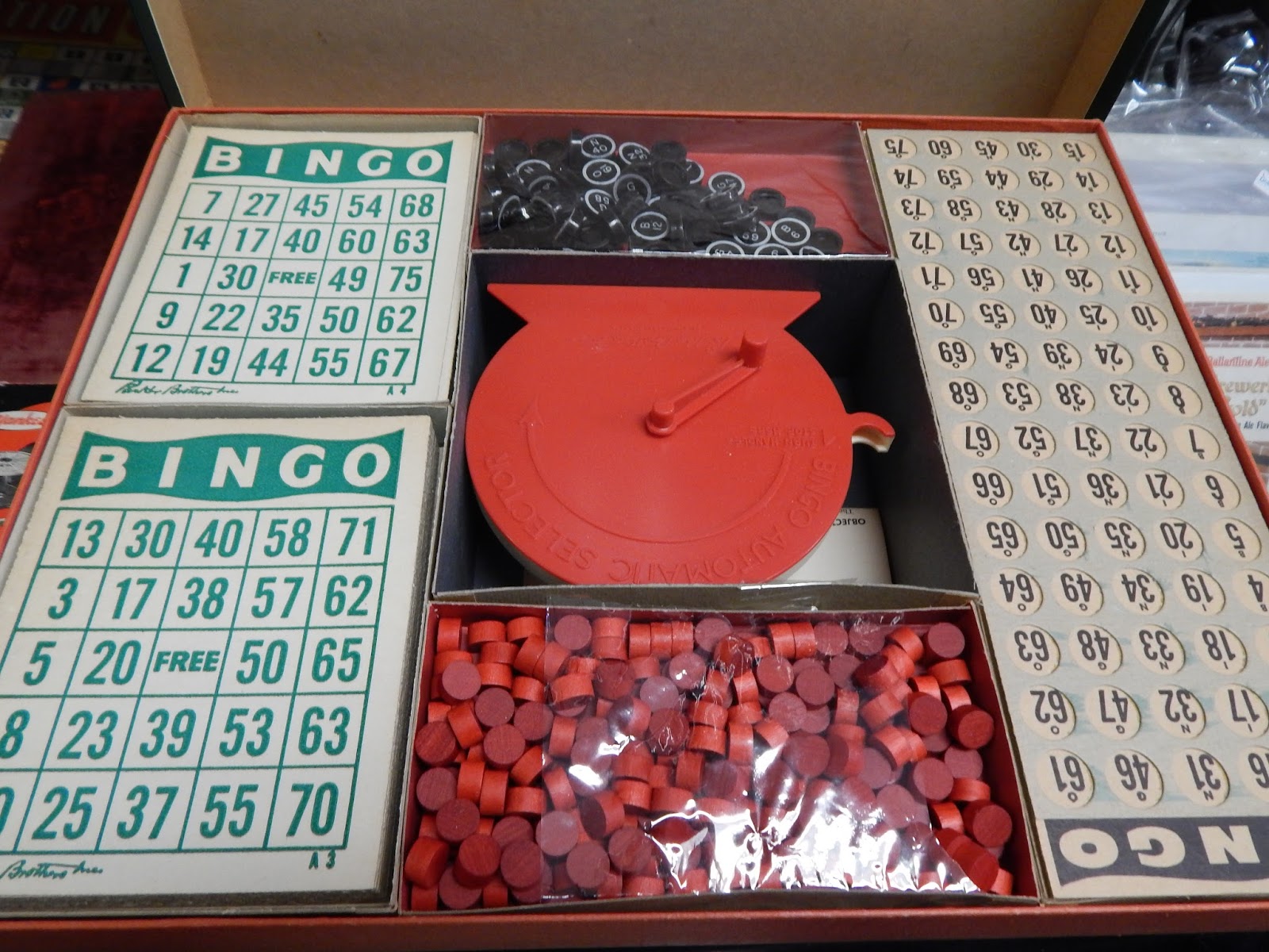 13909 Antiques Vintage 1957 Parker Brothers Bingo Game with Automatic