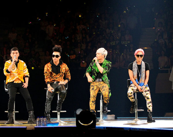 [Info] El Fanmeeting de Big Bang en Japón atrae a 42.000 fans Bigbangupdates+bigbang+2